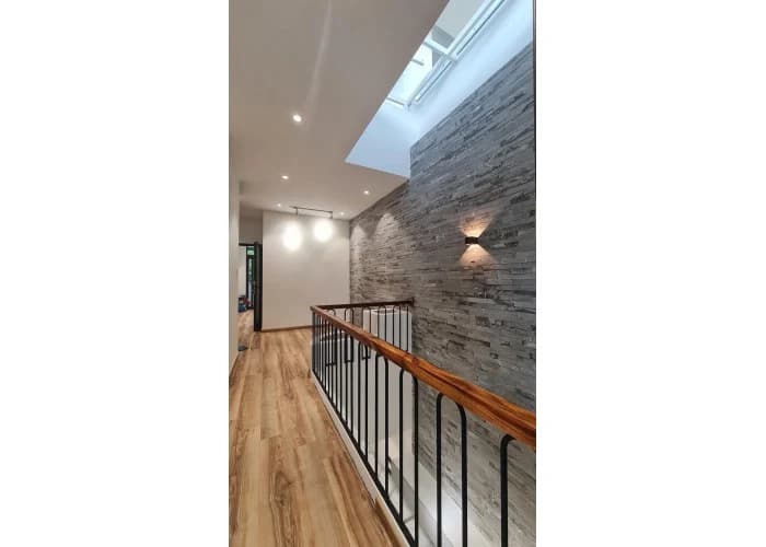 Đá Xám Tạo Xướt Ốp Giếng Trời