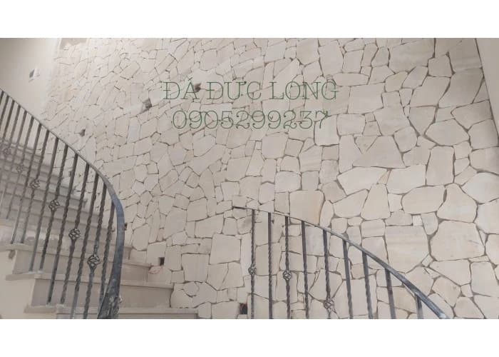 Đá rối vàng NA quay giả cổ